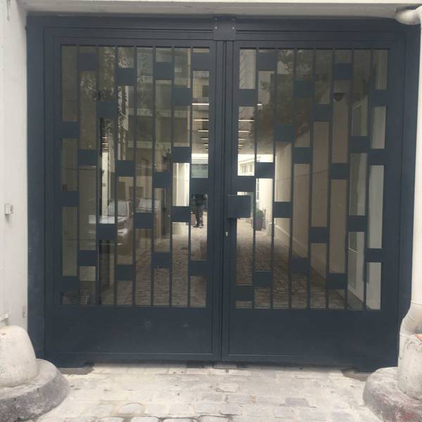 Fourniture pose d_un bloc porte acier